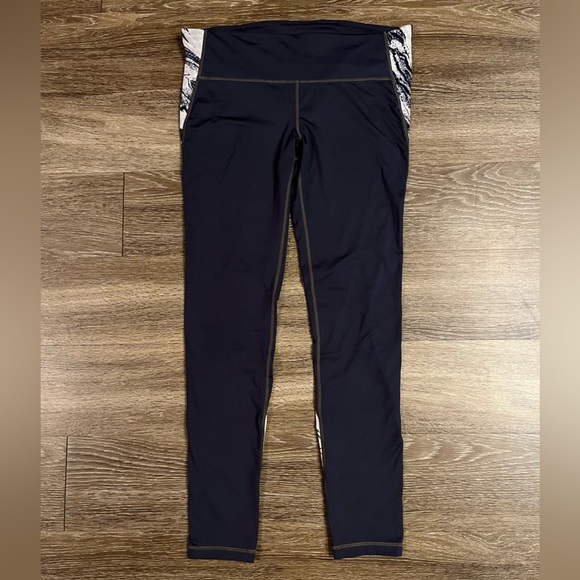 GapFit | gFast Full Length Leggings with Marble Accent Size Large - Picture 2 of 7